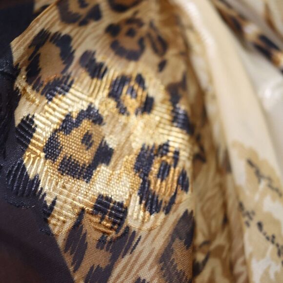 Boch Morac Tiger Sheer Animal Print Carol Baskin Tiger King Old Money Scarf - Picture 7 of 12